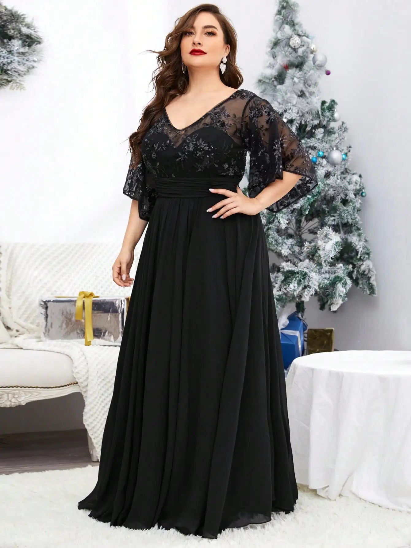 Plus size V-neck sequin embroidered trumpet sleeve Evening gown