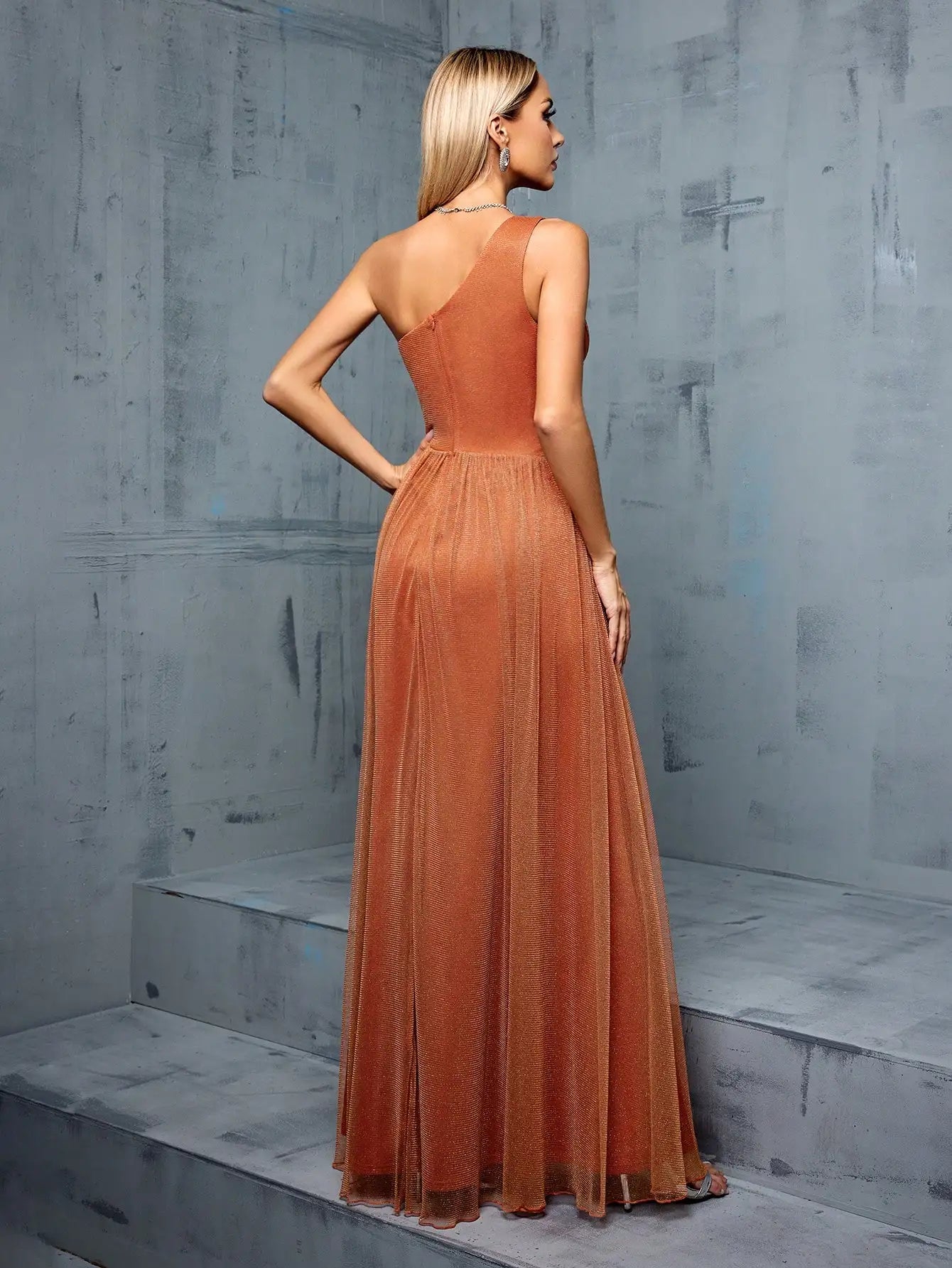 One shoulder asymmetrical chest Evening gown Ball dress