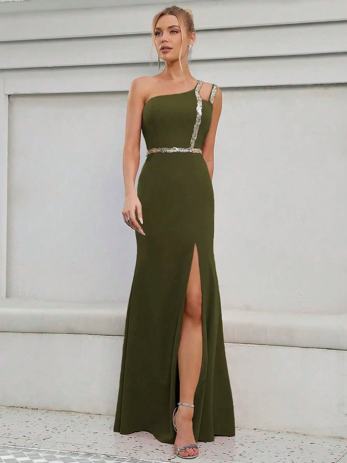 Sequin ribbon slit backless elegant evening gown