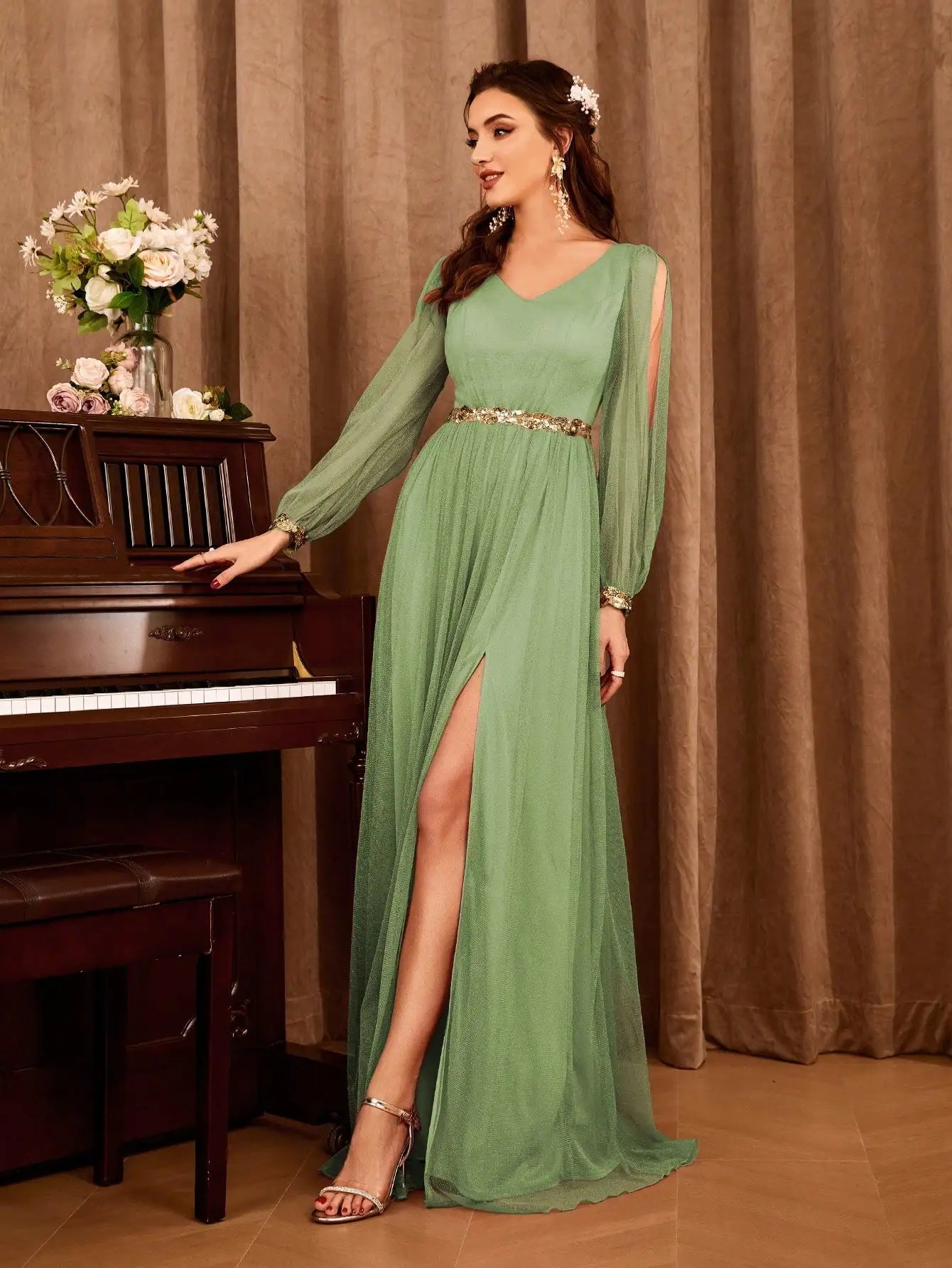 V-neck gauze applique slit elegant Evening gown