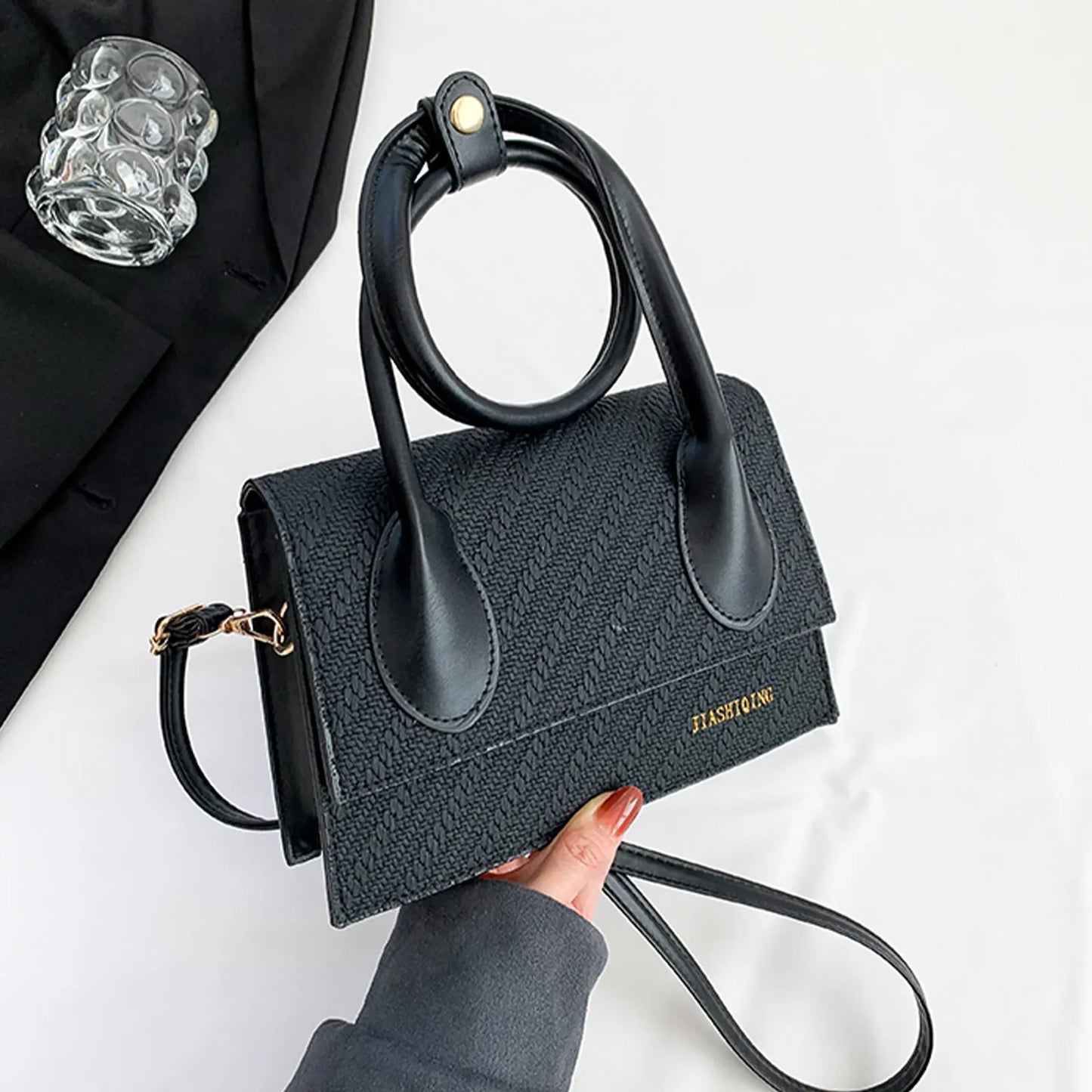 Super Popular Versatile Ladies Hand Bag