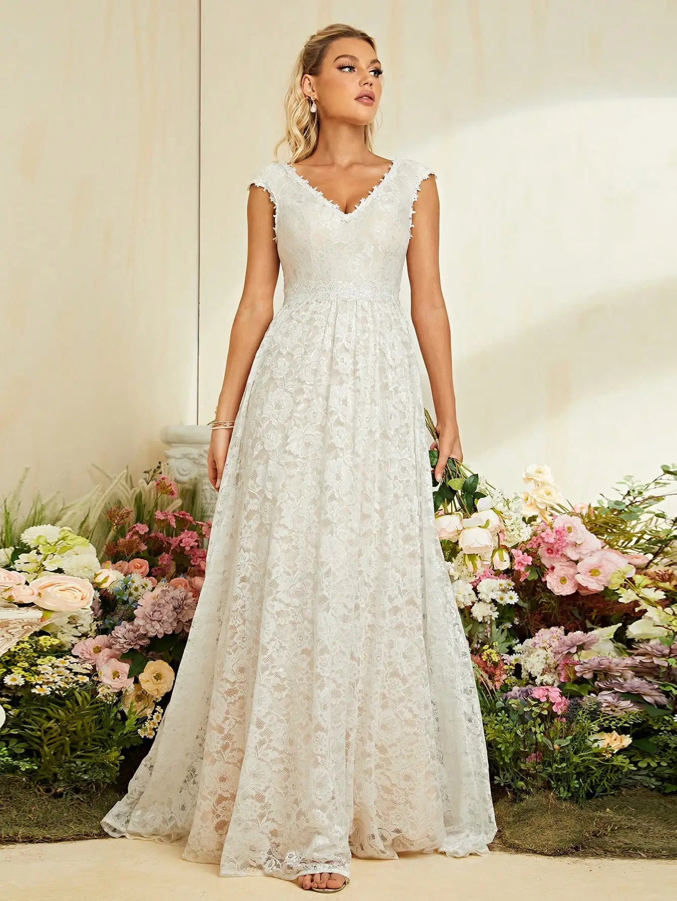 Sequin lace lace swing Evening gown