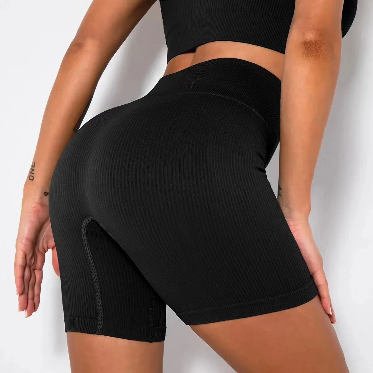 Seamless Knitted  High Waist Push Up Cycling Shorts