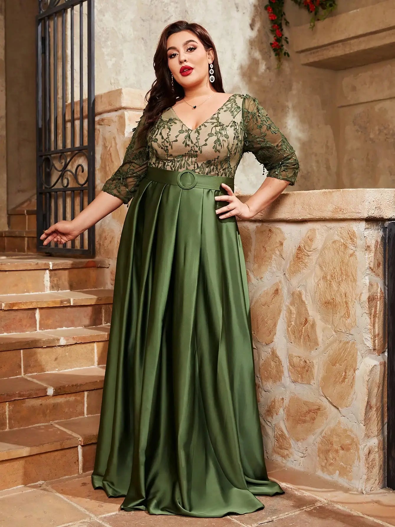 Plus size V-neck embroidered lace medium sleeve Dress