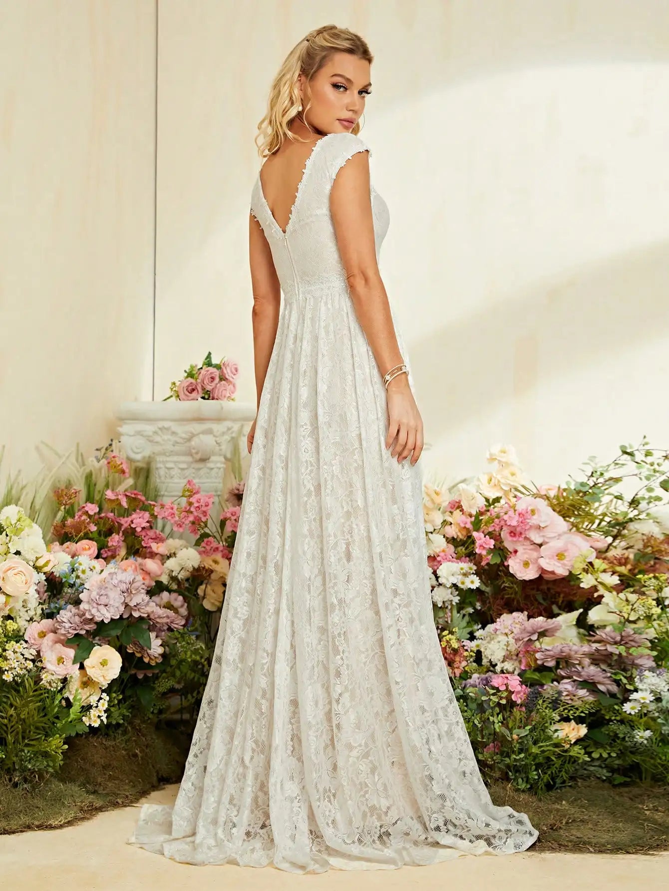 Sequin lace lace swing Evening gown