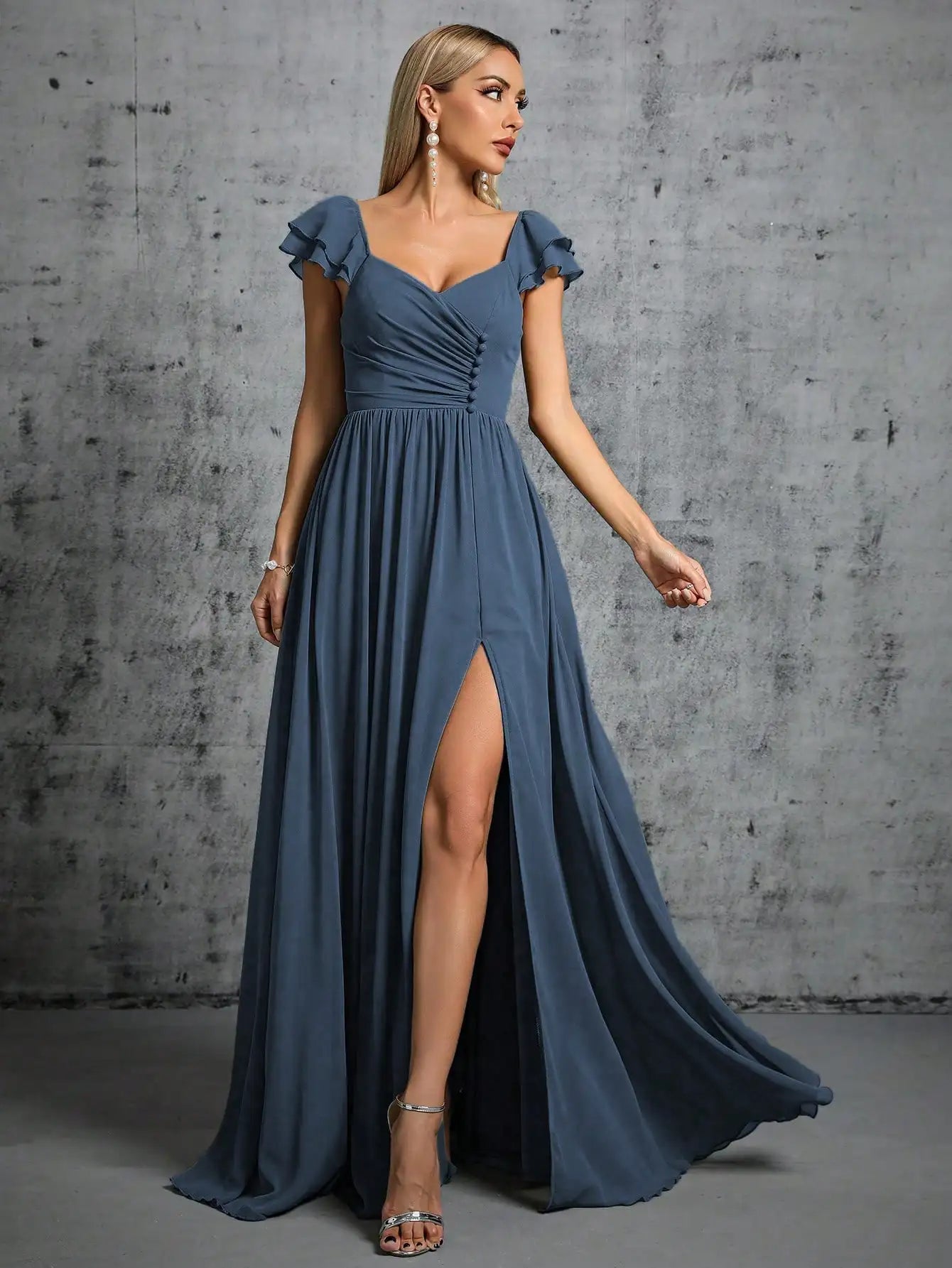 Horseshoe collar ruffled sleeves clasp open evening dress