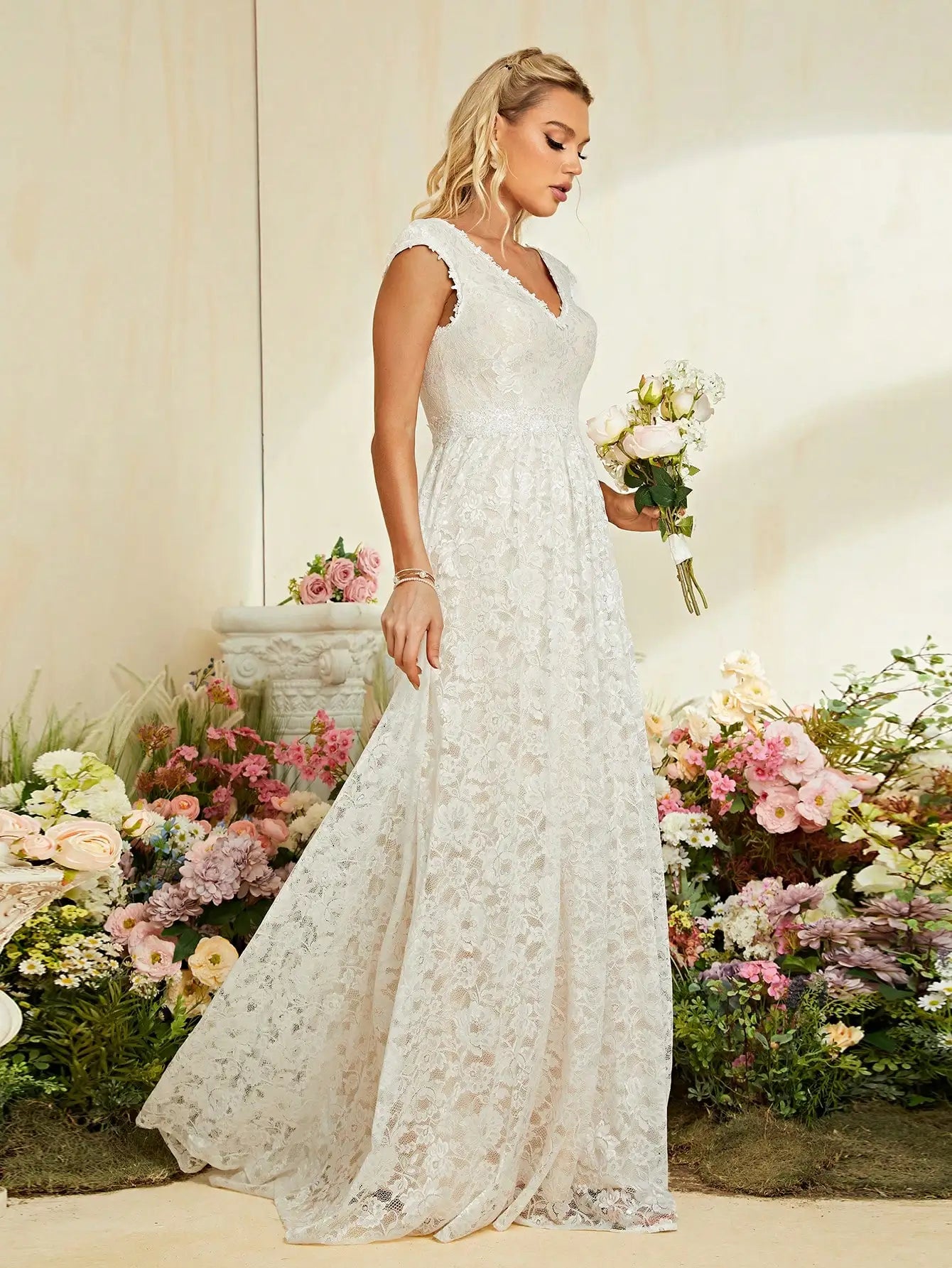 Sequin lace lace swing Evening gown