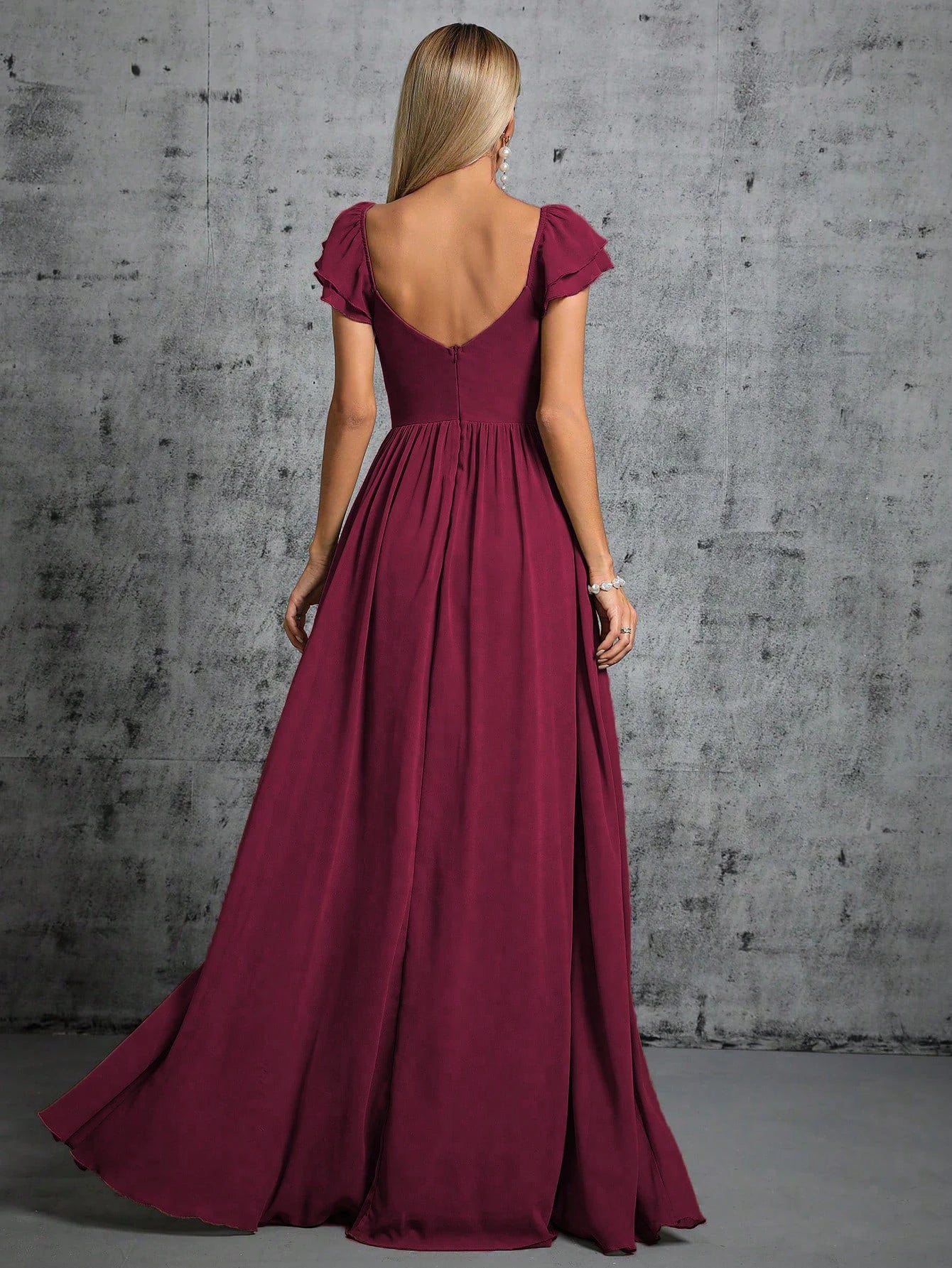 Horseshoe collar ruffled sleeves clasp open evening dress