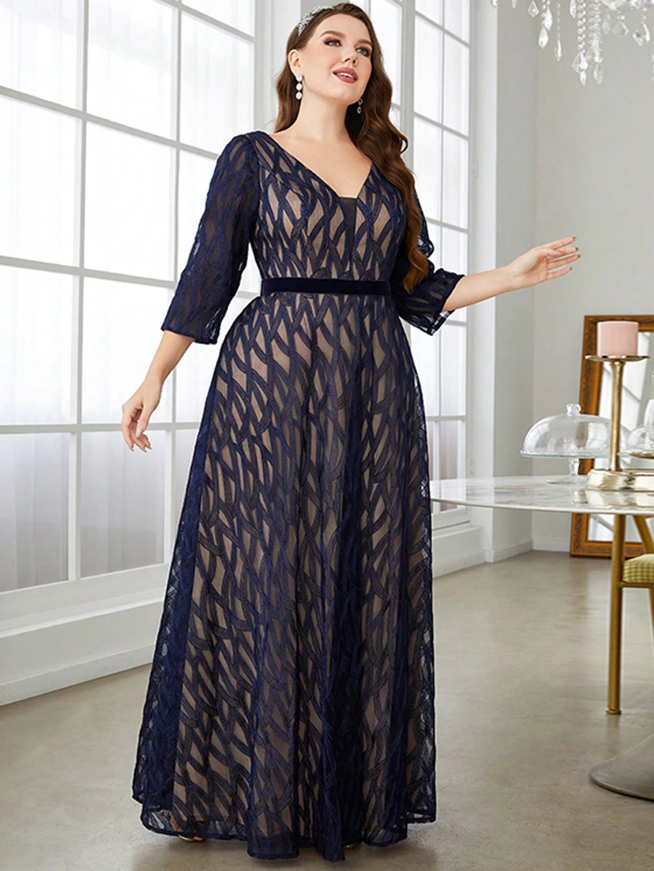 Lace embroidered mid-long sleeve gown Party dress