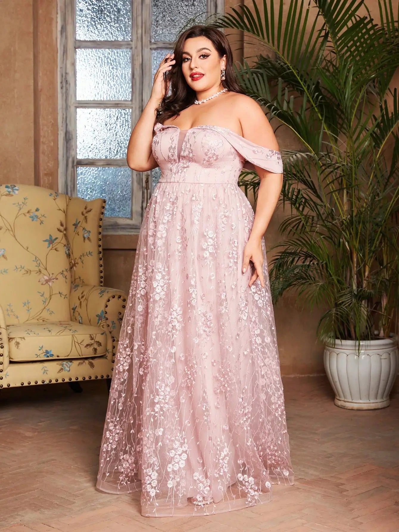Plus size embroidered lace Evening gown