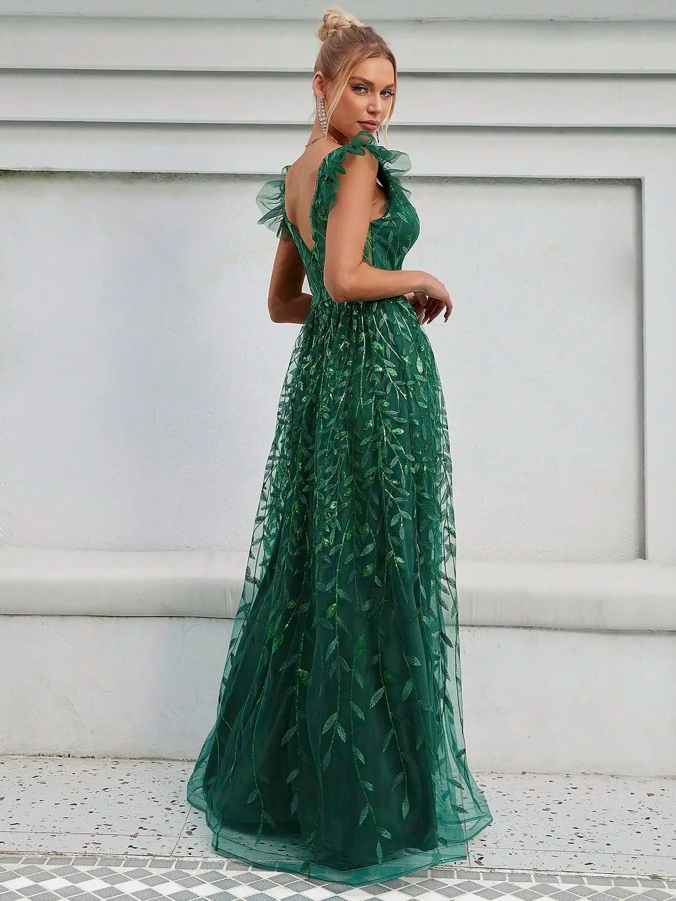 V-neck cap sleeve green swing dress